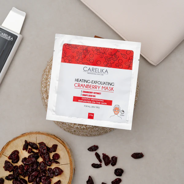 Heating-Exfoliating Cranberry Mask